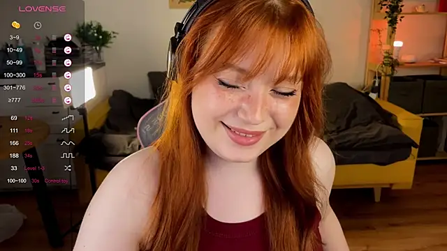 Sofy_Benson webcam