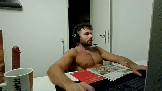 alpha-hunk webcam