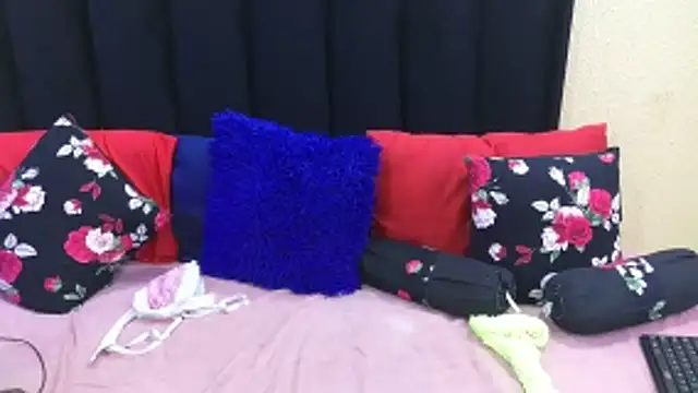 Lavendaxxx webcam