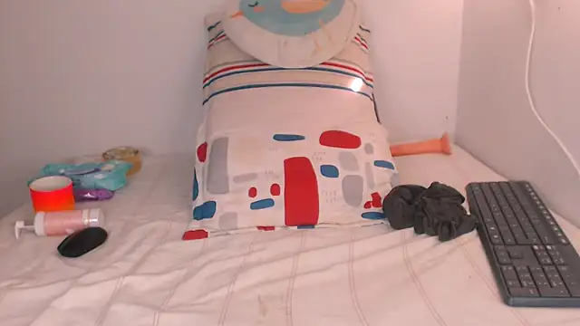 shunrei_saan webcam