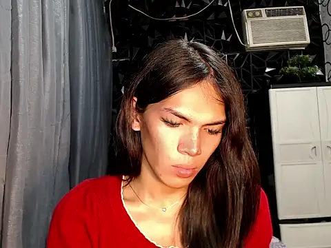 GORGEOUS_CARMEE live cam on StripChat