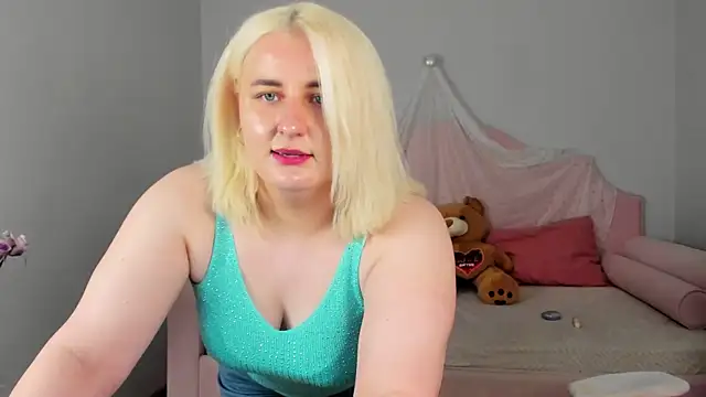 LioraArdyn webcam