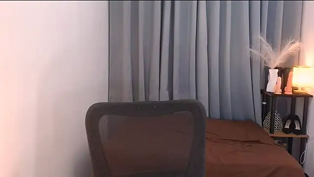Mimi_Mckinley webcam
