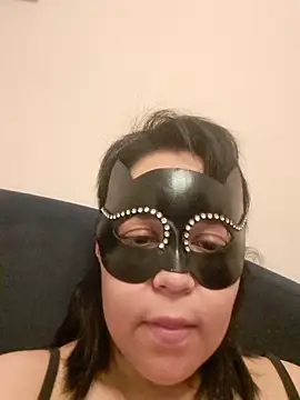 h4cPaolaMascherata live cam on StripChat