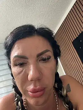 SelineVelvet live cam on StripChat