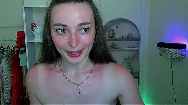 _Barbie_Kiss_ live cam on StripChat