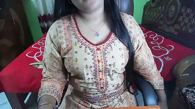 BengaliQueenStar webcam