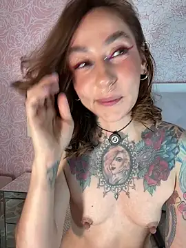 Evangelyne_1 webcam