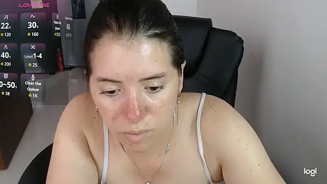 spicey_latina webcam