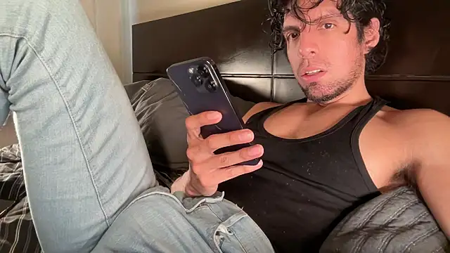 beranco19 live cam on StripChat
