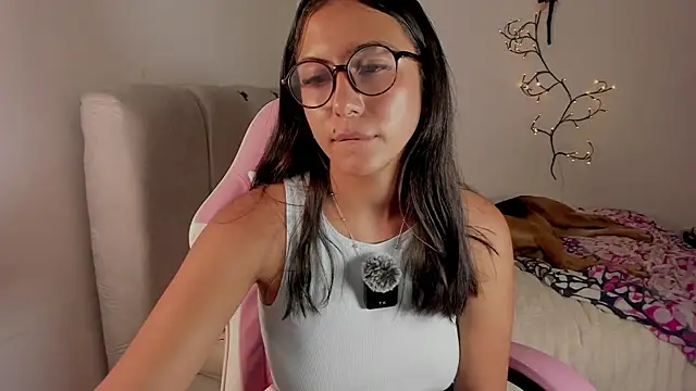 SarahCute14 webcam