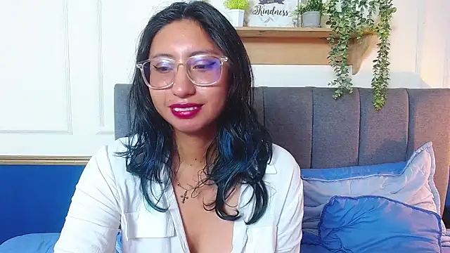 Violet_2003 webcam