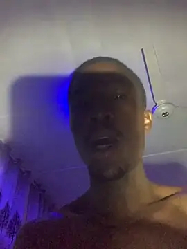 MrBlaq25 live cam on StripChat