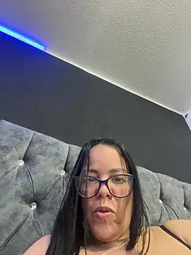 sofia_lopez70 live cam on StripChat