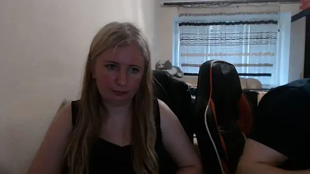 PeterAndJen live cam on StripChat