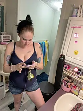 lolabunny9 live cam on StripChat