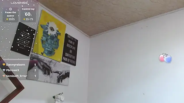ZoeBakers_ webcam