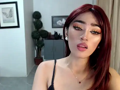 lavandermilk live cam on StripChat