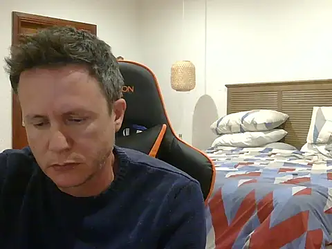 TroyDieselXXX webcam