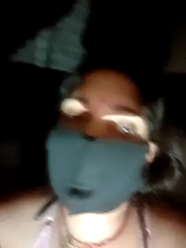 Gunjanhot webcam