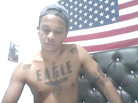 elpeluchenegroxxx3 webcam