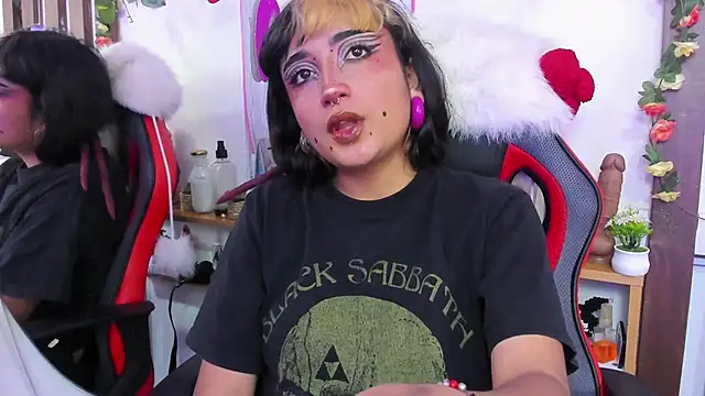 MeowMota_ webcam