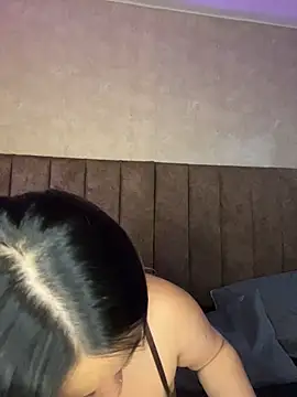 Antonella_Julieta webcam