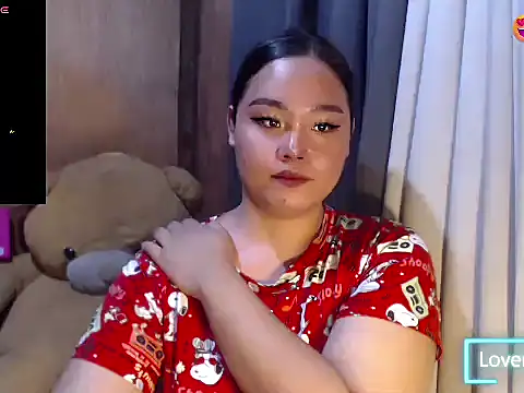 _Lylia webcam