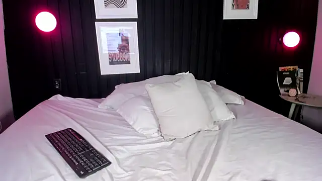 alison_ferrera_ webcam