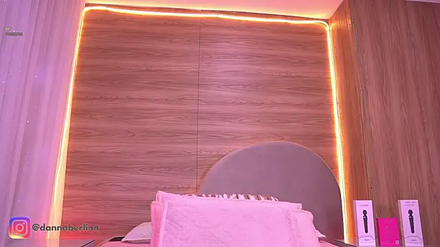 danna_berlin_ webcam