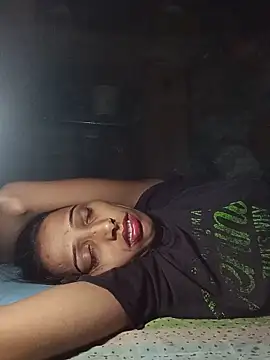 Pinki_thakur_1 webcam
