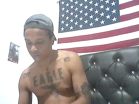 elpeluchenegroxxx3 webcam