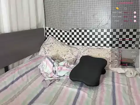 Lili-0521 webcam