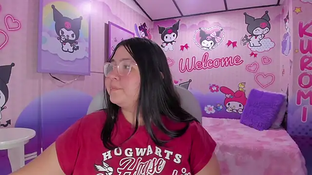 Dulce_meow live cam on StripChat