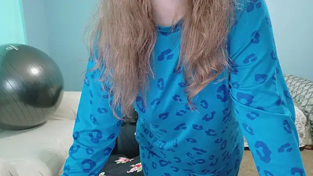 TreeJeanne live cam on StripChat