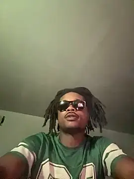 MIGHTYDEMONXXX webcam