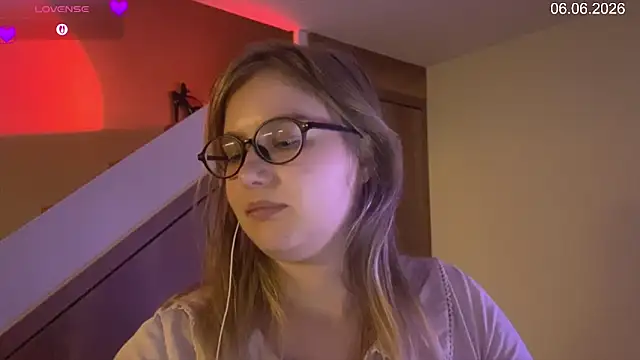 JacyWinslat live cam on StripChat