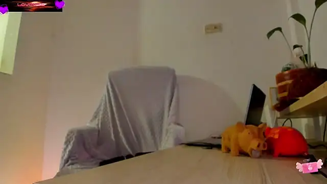 VioletParkker live cam on StripChat