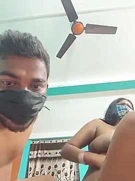 Hot_royalcouple live cam on StripChat