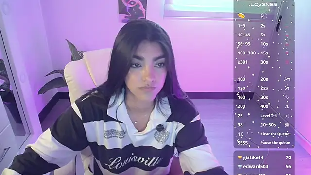 amarasilk_ live cam on StripChat