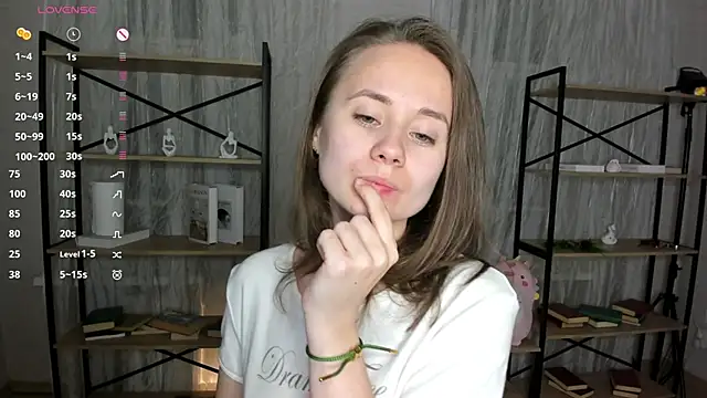 Crysta1Eva_ live cam on StripChat