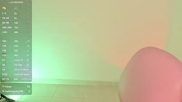 Ashleyroys_111 webcam