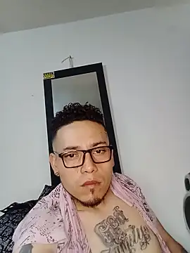 LyanxXXTentation webcam