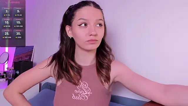 miabellee_ - Miabellee_'s free webcam - UK Sex Cams