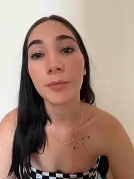 isa_hil live cam on StripChat
