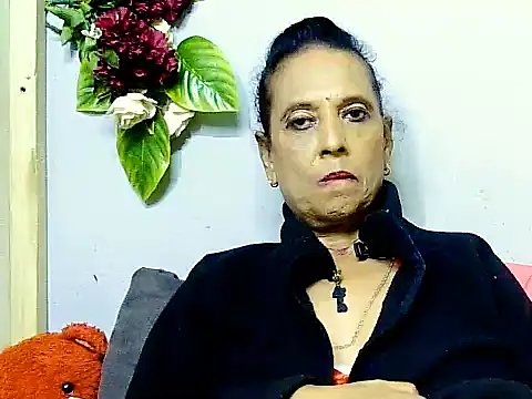 Hot_queen58 live cam on StripChat