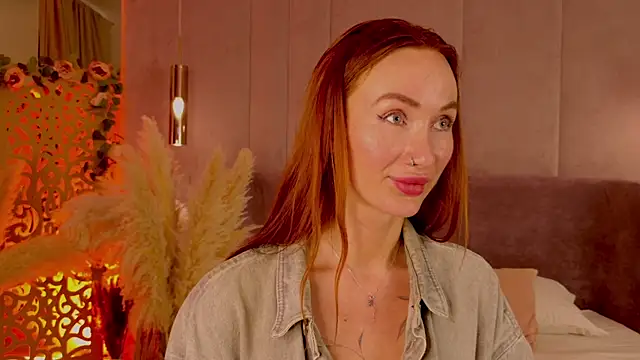 SerenaWest_ webcam
