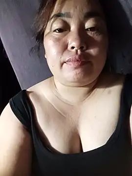 -Tiduta- live cam on StripChat