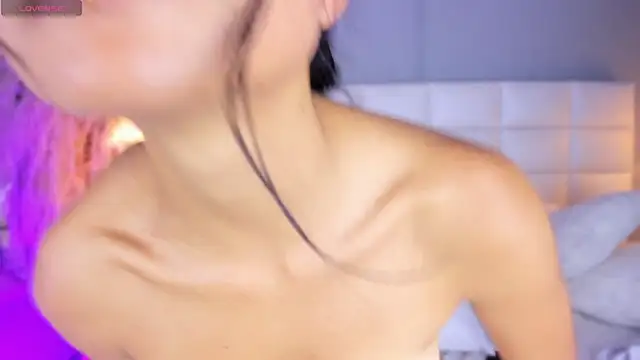 Scarrlethx live cam on StripChat