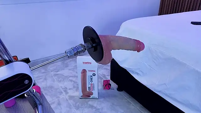 Sofiaa_Bloom webcam